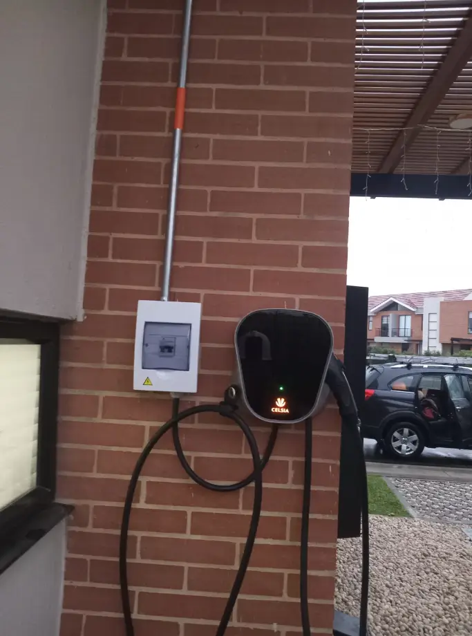 Solución de carga eléctrica certificada